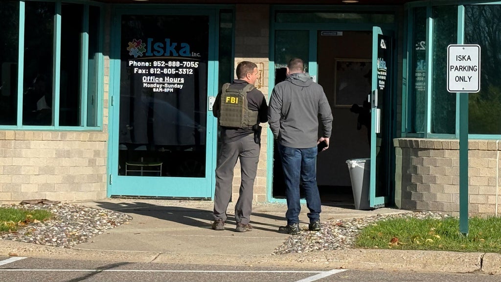Federal law enforcement officers in Twin Cities Thursday for "court-authorized investigative activity," FBI says — Winona Business news