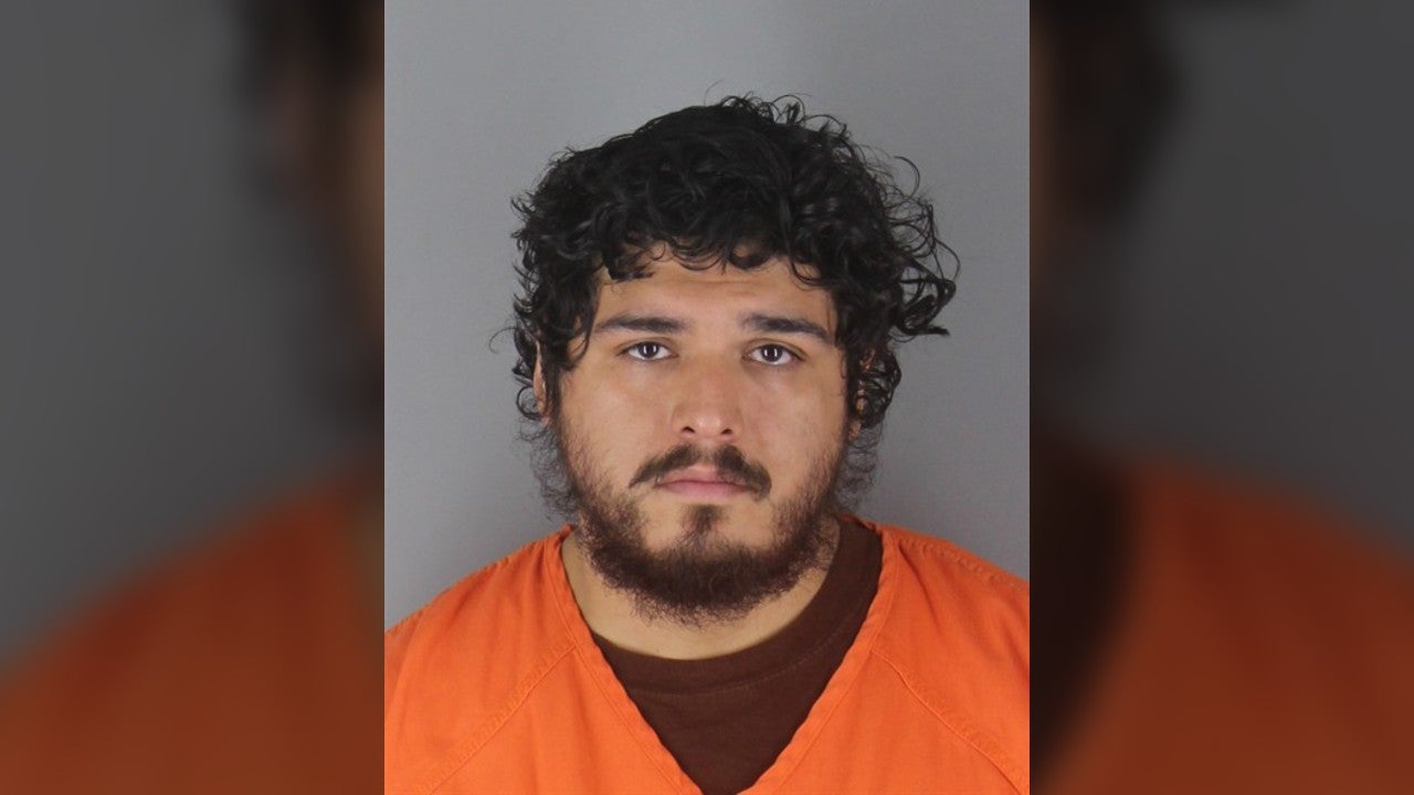Charges: Bloomington man stabbed roommate while he was asleep, severely injuring him — Winona Real Estate news